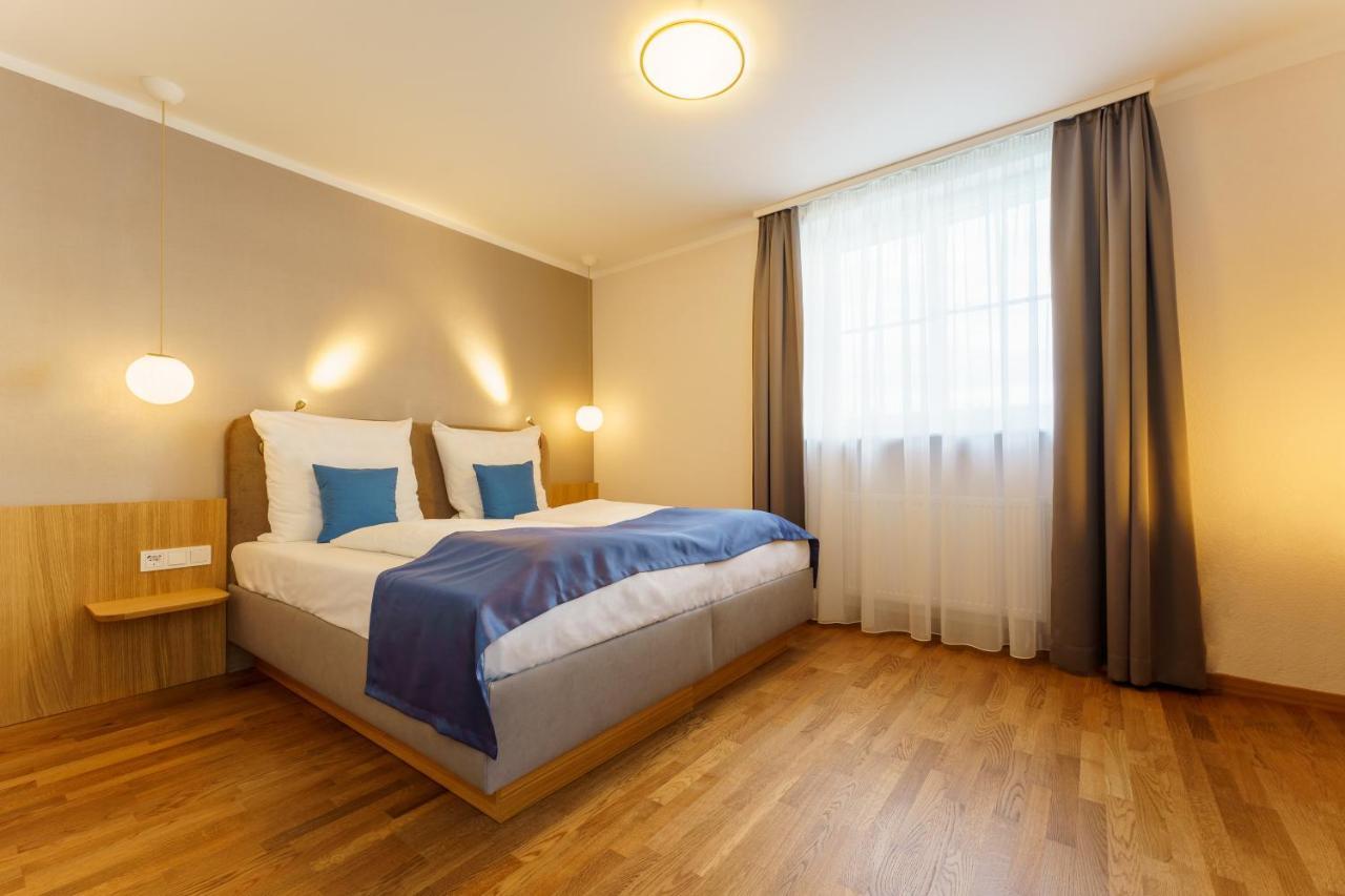 Hotel Wilder Mann Меерсбург Екстериор снимка