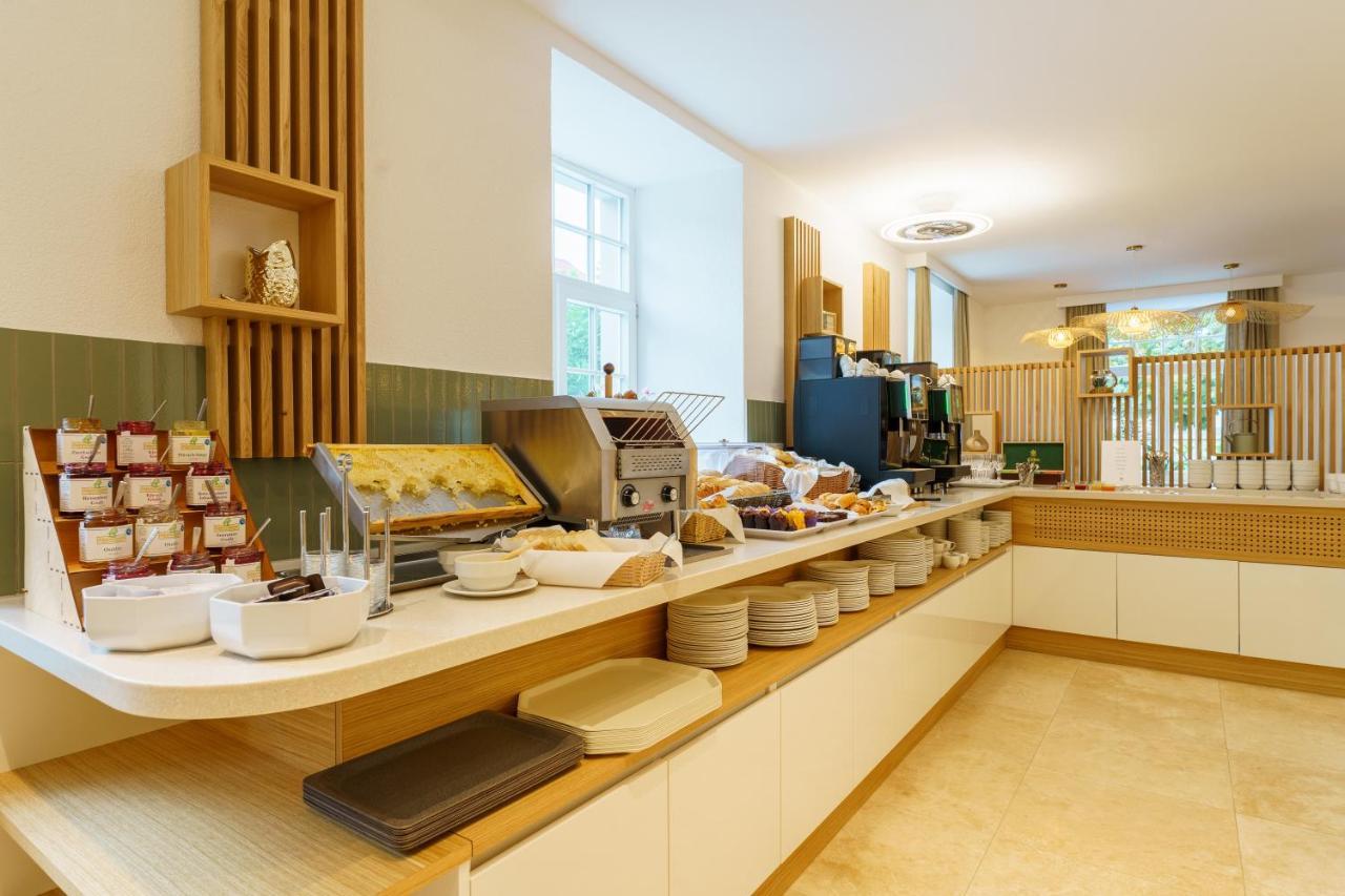 Hotel Wilder Mann Меерсбург Екстериор снимка