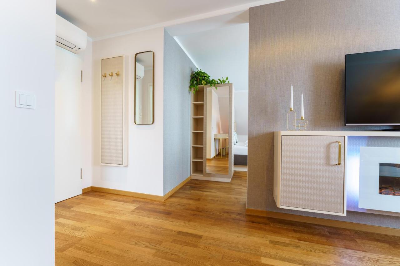 Hotel Wilder Mann Меерсбург Екстериор снимка